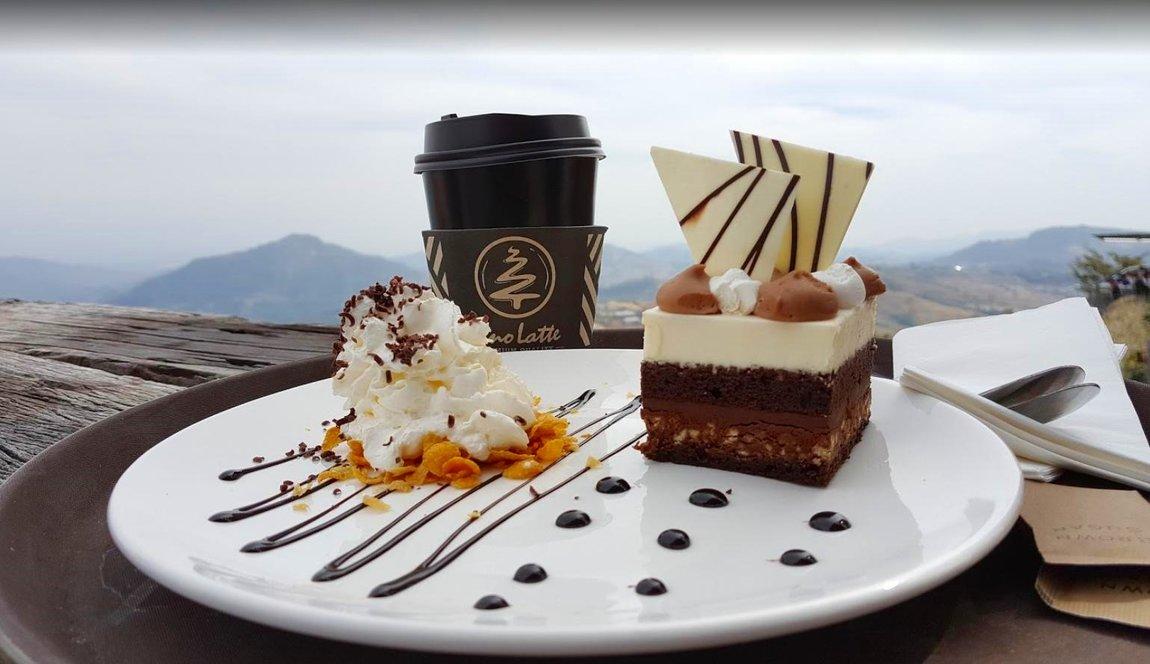 cake-pino-latte-lom-sak.jpg