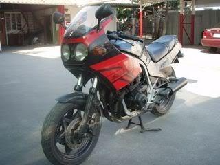 CBR400F.jpg