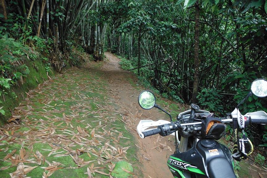 Chiand Rai Motorcycle ride (11).JPG