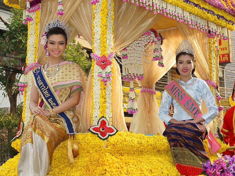 chiang-mai-flower-festival-27-small.jpg