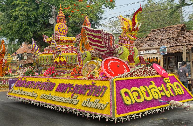 chiang-mai-flower-festival-51-small.jpg
