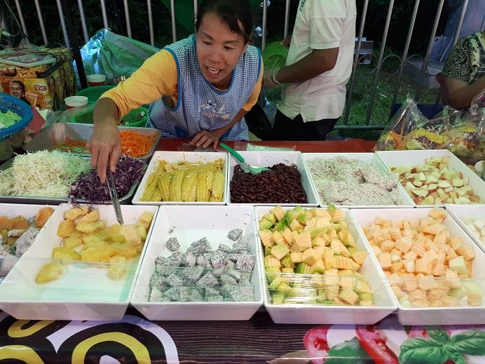 Chiang Rai Market (1).jpg