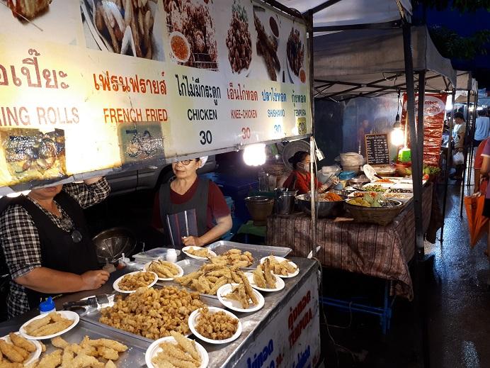 Chiang Rai Market (5).jpg