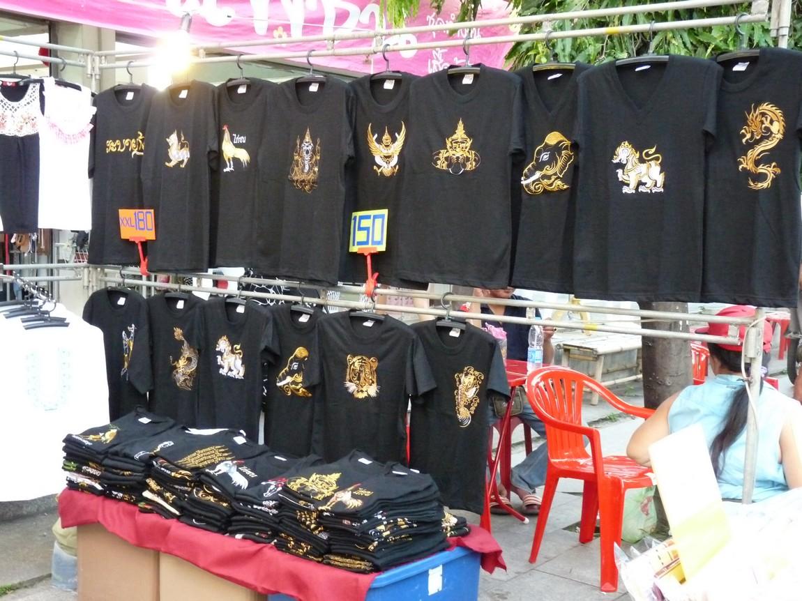 chiang-rai-walking-street-market-4.jpg