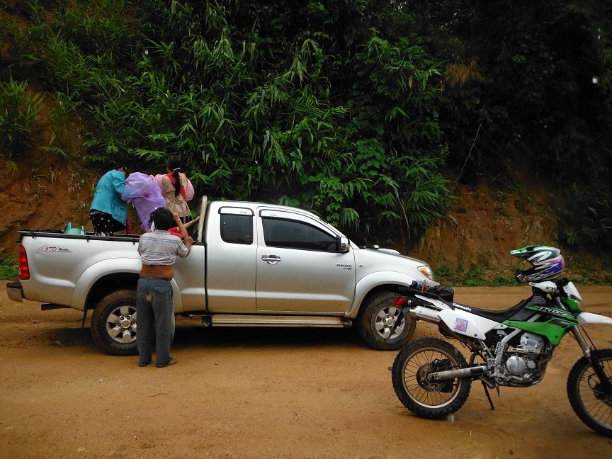 Chiang Rai Wawi Dirt Ride (26).JPG