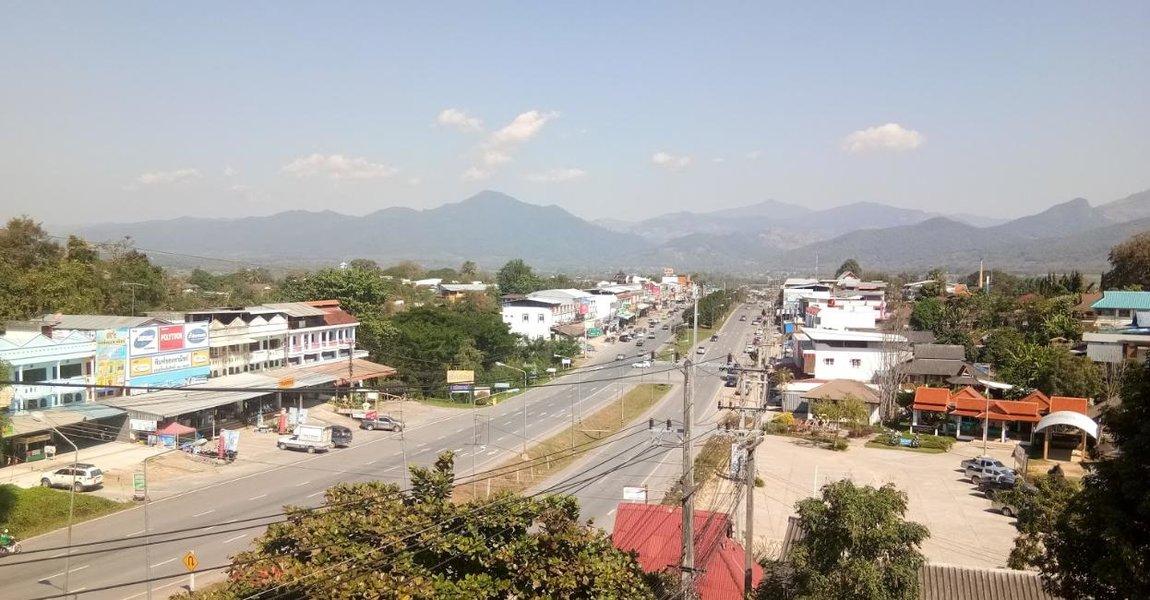 chomphukh-resort-pua-view.jpg