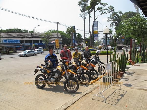 d-trackers_to_samoeng001.jpg