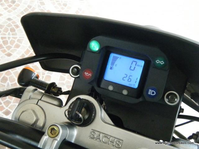 DSCF1445.jpg
