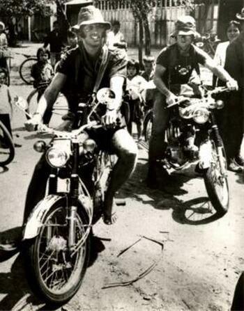 flynn_sean_stone_dana_350.jpg