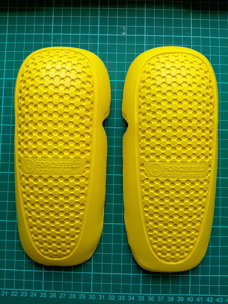 Forcefield_Elbow_Protectors_01.jpg