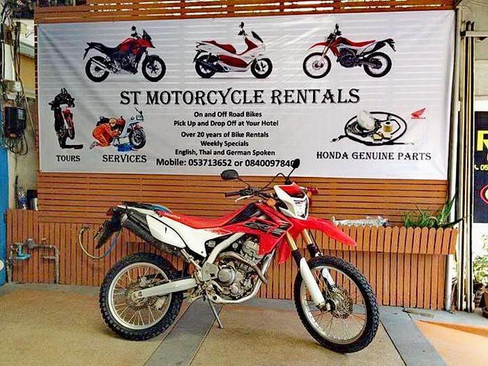 GTR-ST-Motorcycle-01.jpg