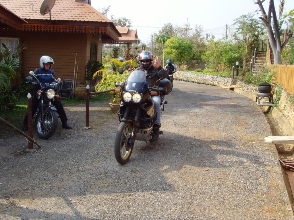 GTRViangYonokFeb0903.jpg