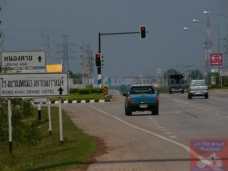 Highway2NongKhaiSthHeadingNorth1z.jpg