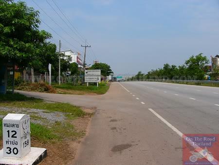 Highway2UdonThaniNorth18.jpg