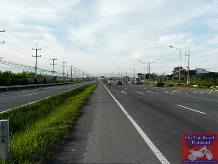 HighwayChiangMaitoBangkok31.jpg