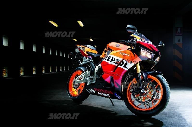 honda-cbr600rr-2013-02.jpg