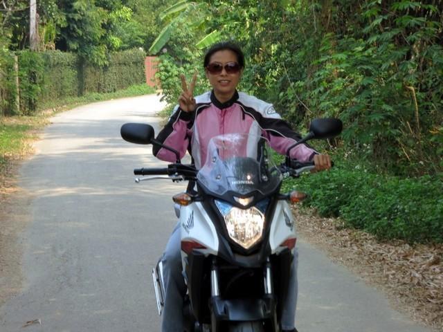 HondaX1.jpg