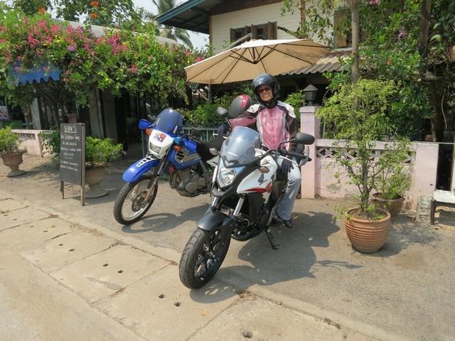 HondaX4.jpg