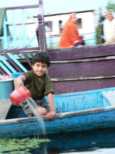 indiakashmir07a.jpg