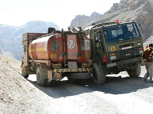 indiamain306.jpg