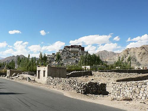 indiamain320.jpg