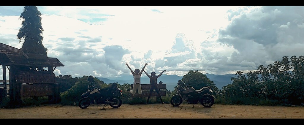jump-samoeng-1024x421.jpg