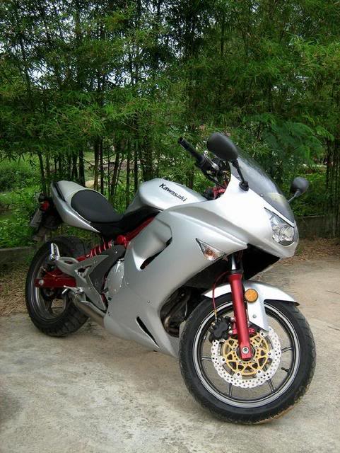 KawasakiNinja650Ra.jpg