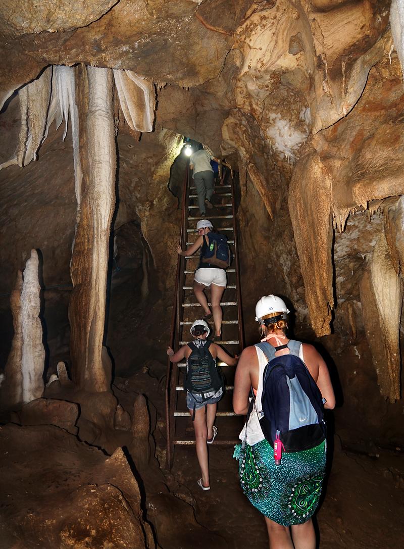 khanom-khao-wang-thong-cave-14dd.jpg