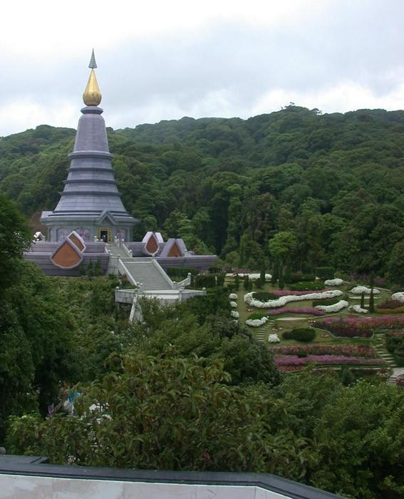 Kings_Palace_Inthanon_4.jpg