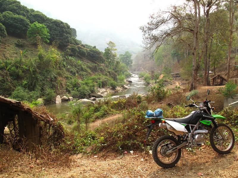 KLX125maetaeng01g.jpg
