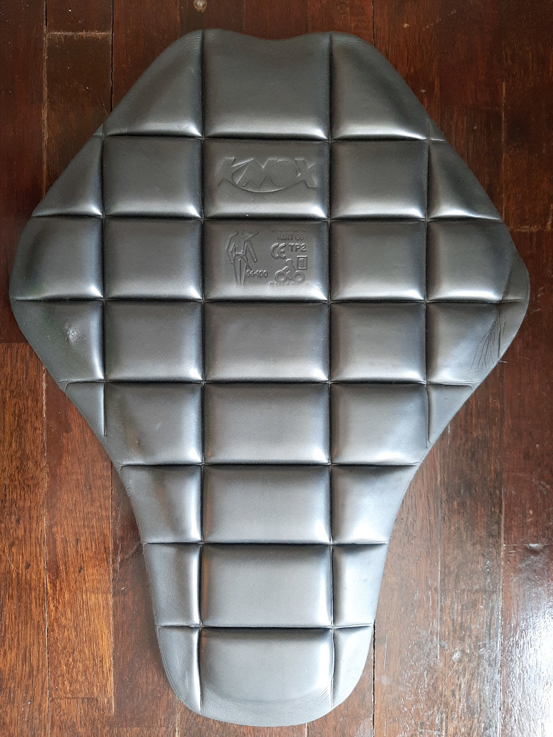 Knox_Back_Protector_01.jpg
