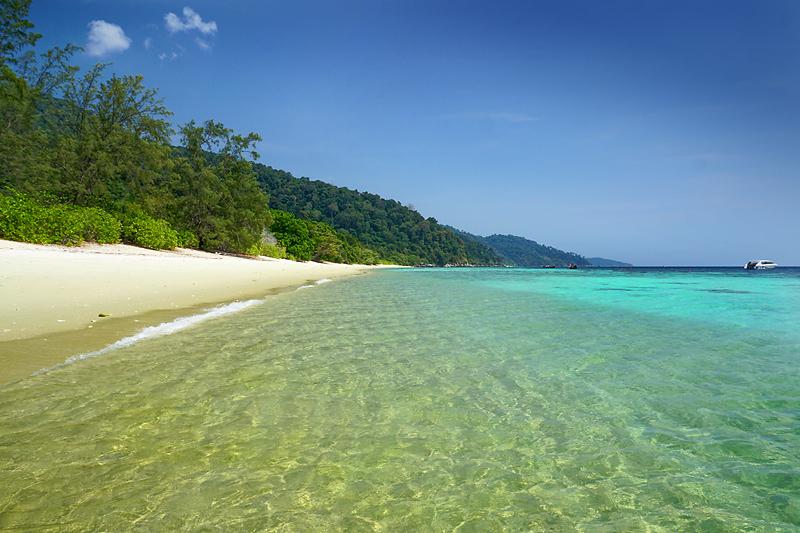 koh-lipe-koh-adang-beach-03dd.jpg