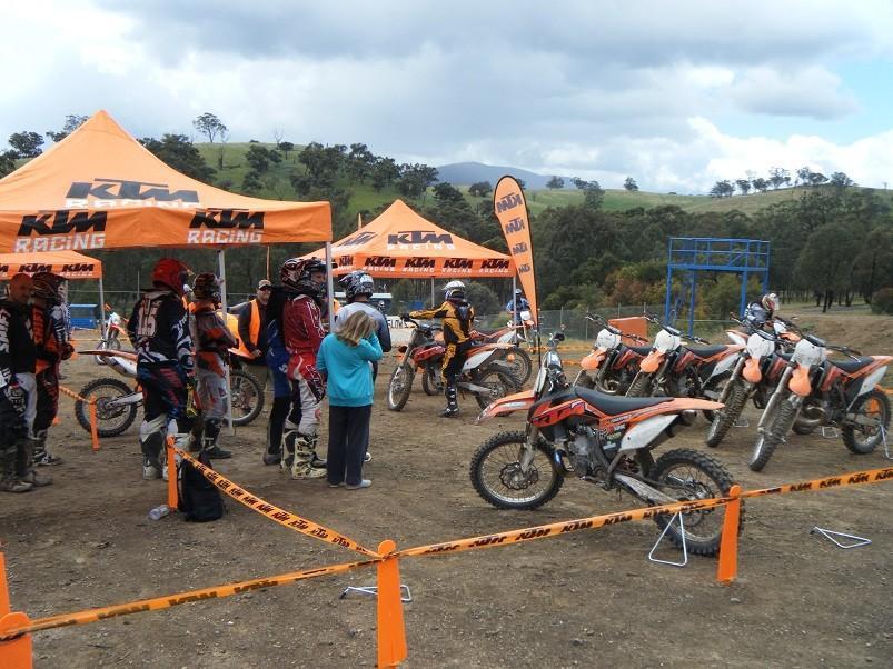 KTM2.jpg