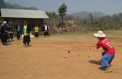 Lahu2008080.jpg