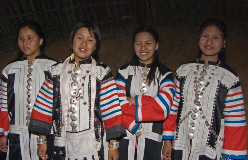 LahuLasses1LR.jpg