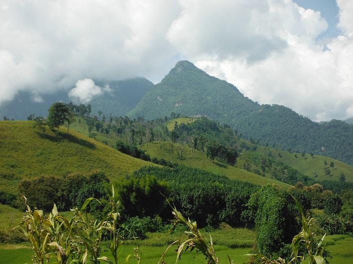 Laos%20Motorcycle%20Asia%20%2022.jpg