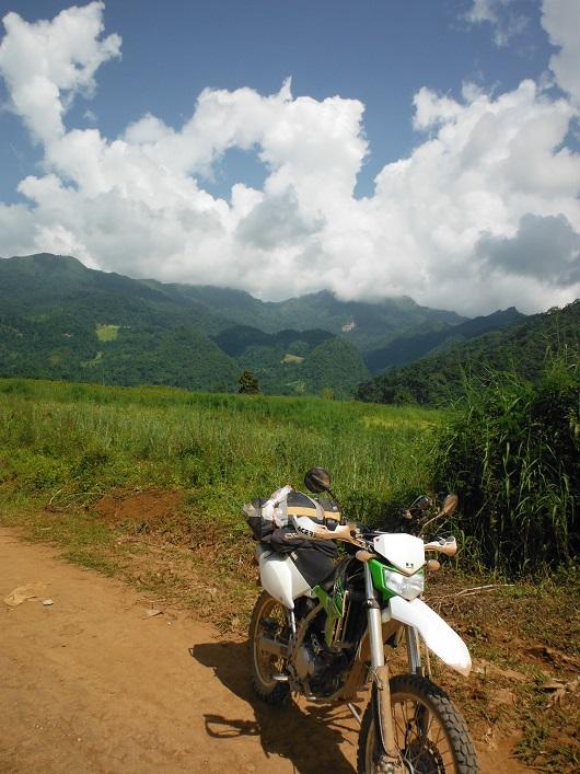 Laos%20Motorcycle%20Asia%20%2032.jpg