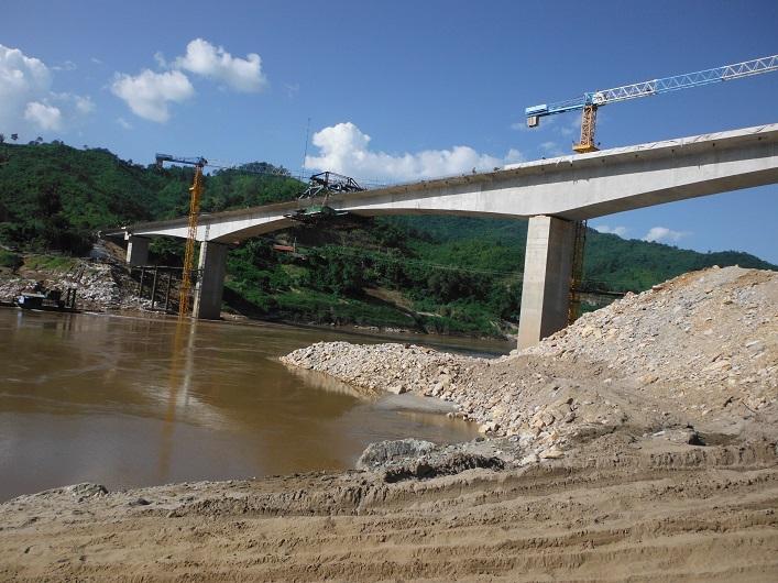 Laos%20Motorcycle%20Asia%20%2043.jpg