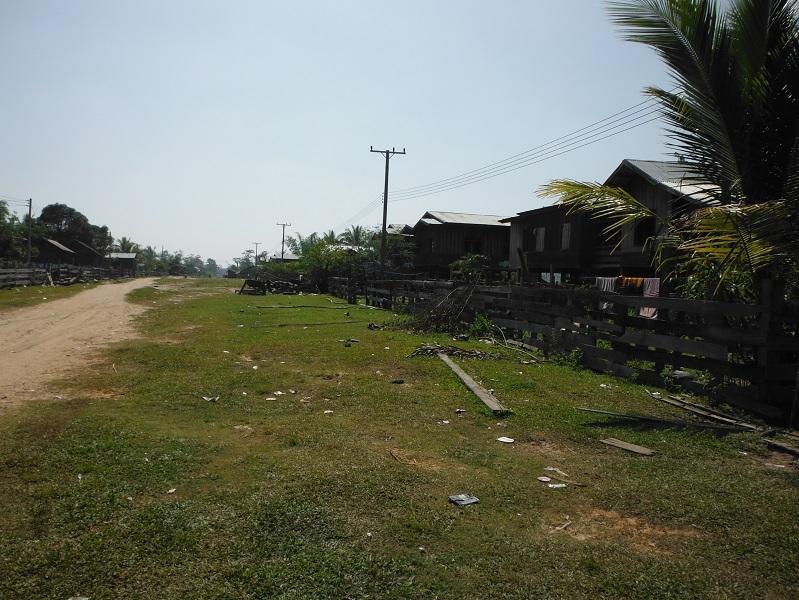 Laos-Asia-Motorcycle104_zpse4999851.jpg