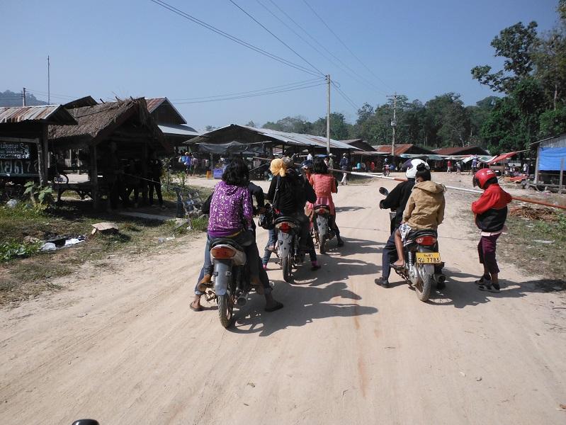 Laos-Asia-Motorcycle78_zpse04e2908.jpg