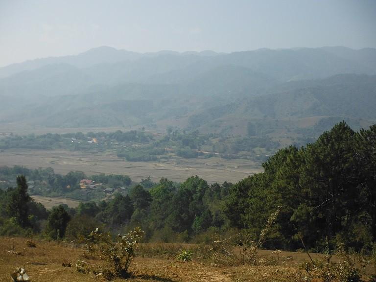 LaosmotorcyclePhonsavan4.jpg