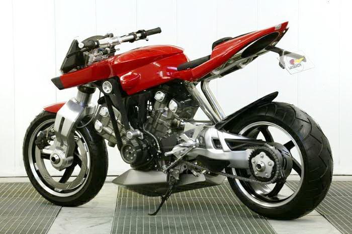 Lazareth20Dokujya_20Honda20VTR10002.jpg
