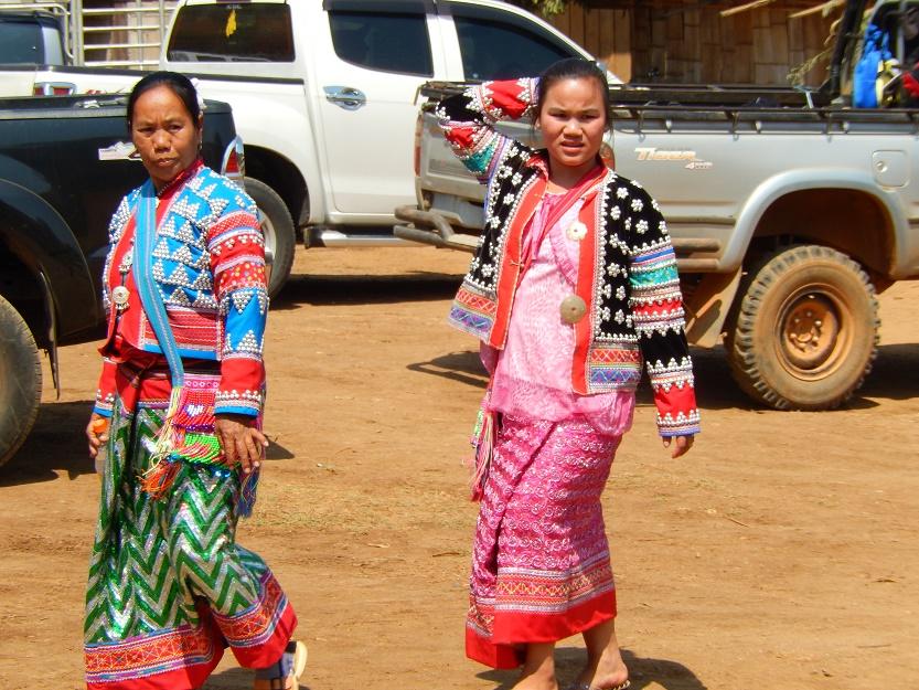 Lisu%20New%20year%20hill%20tribe%20thailand%2013.jpg