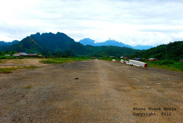 Looking-down-runway-in-the-direction-of-Xaisomboune.jpg