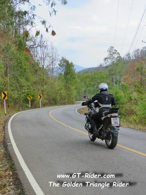 MaeWangLoop-GTR-IMG_0003-.jpg