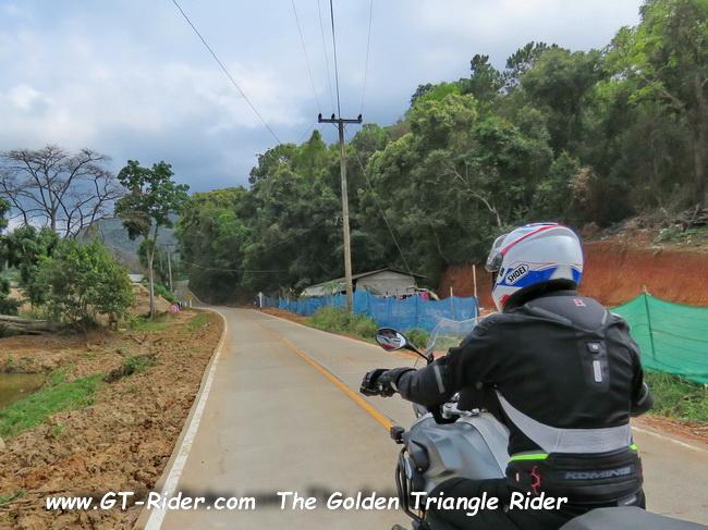 MaeWangLoop-GTR-IMG_0020-.jpg