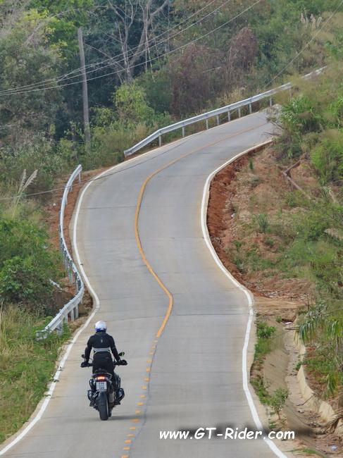 MaeWangLoop-GTR-IMG_0035-.jpg