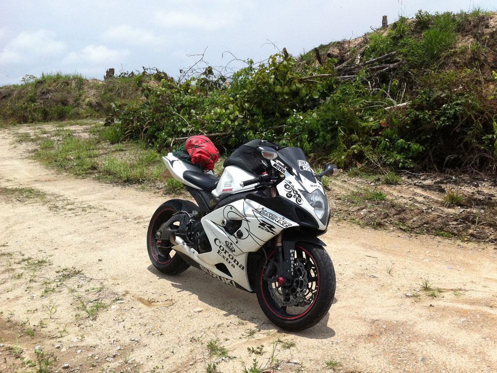 March31GixxerSm.jpg