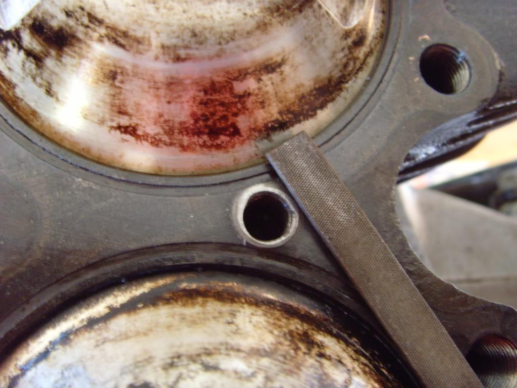 metalpulleduponcentrebolthole.jpg