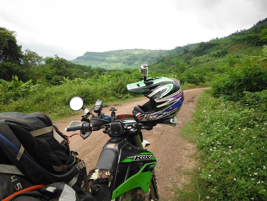 Motorcycle%20Laos%20Vietnam%20%2031.jpg